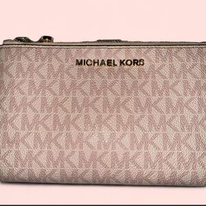 Michael Kors Pink Signature Women's Wallet